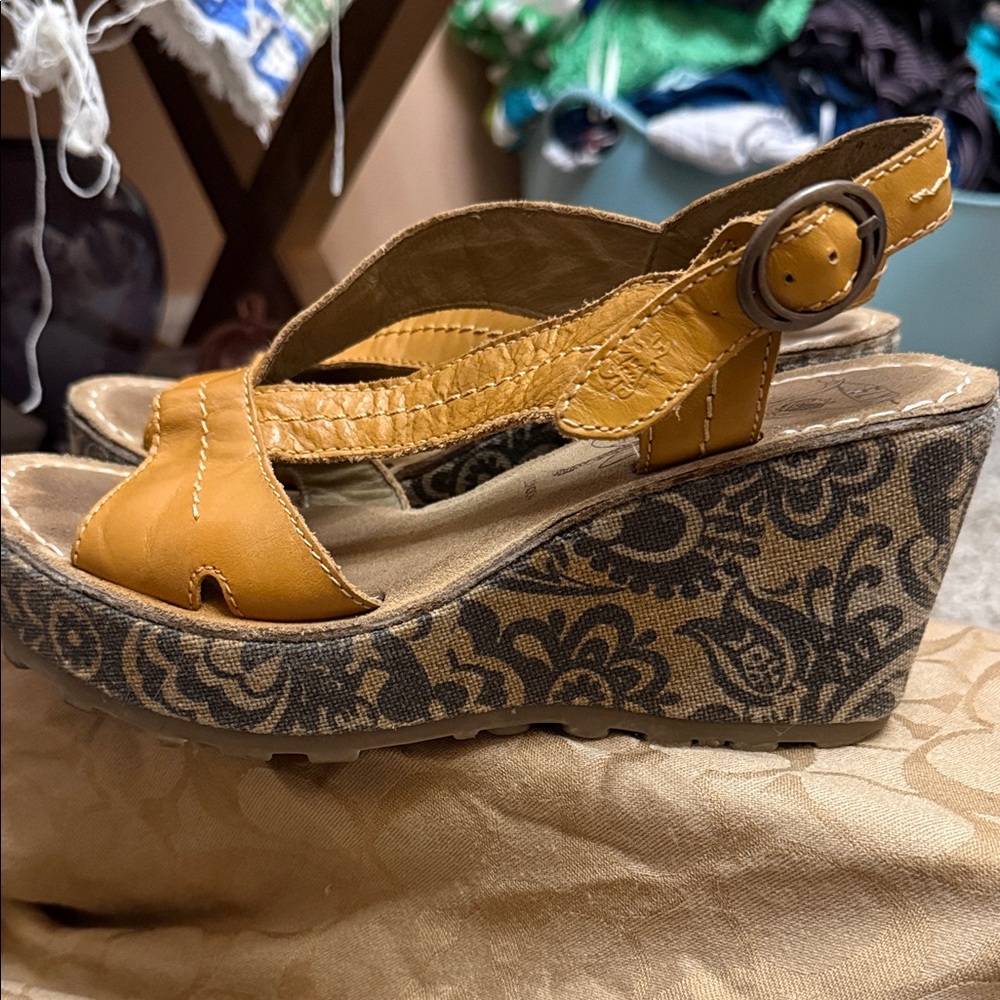Fly London Women's Yellow Wedge Sandals - Picture 5 of 7